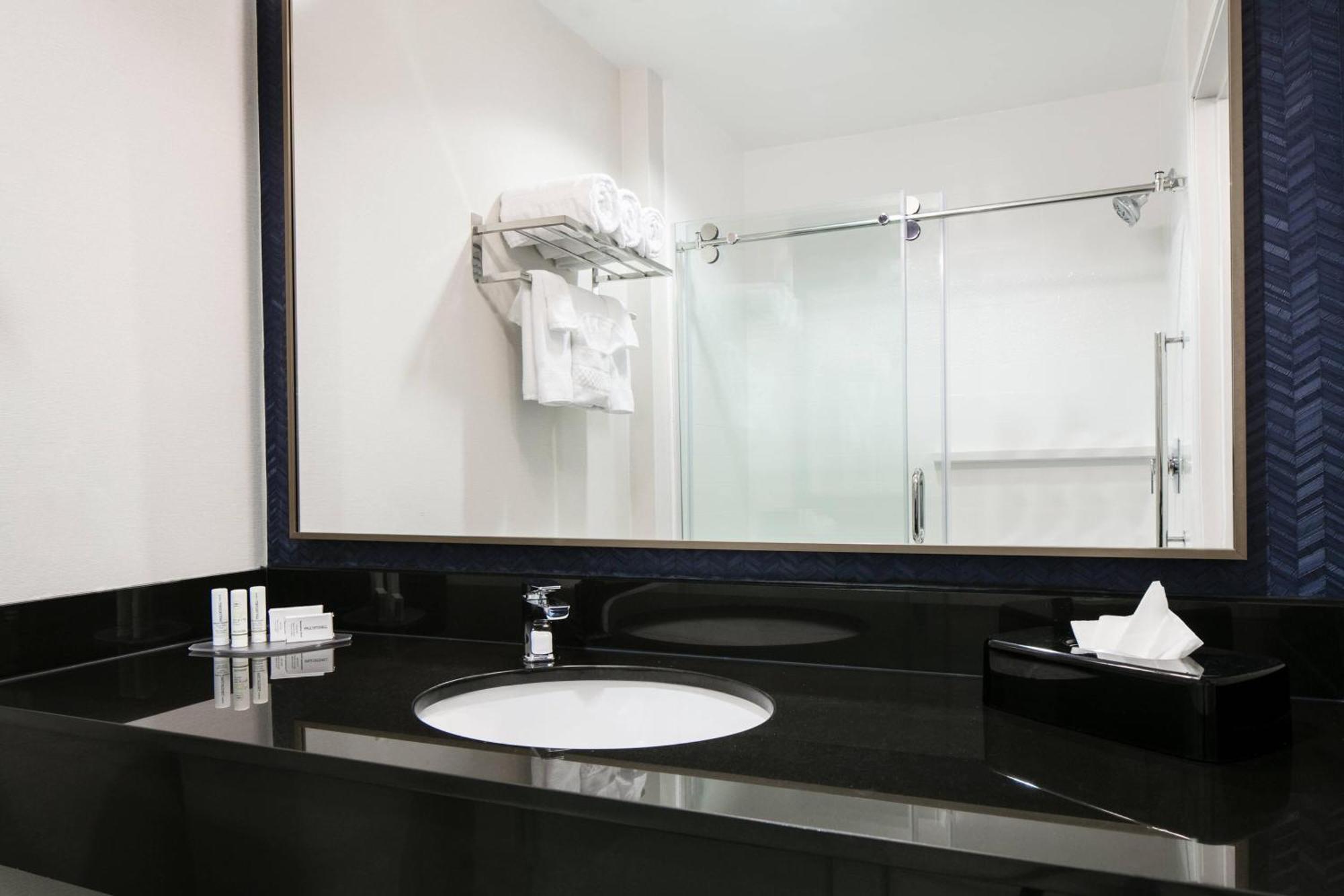 Fairfield Inn Manhattan, Kansas מראה חיצוני תמונה