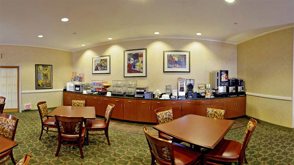 Fairfield Inn Manhattan, Kansas מראה חיצוני תמונה